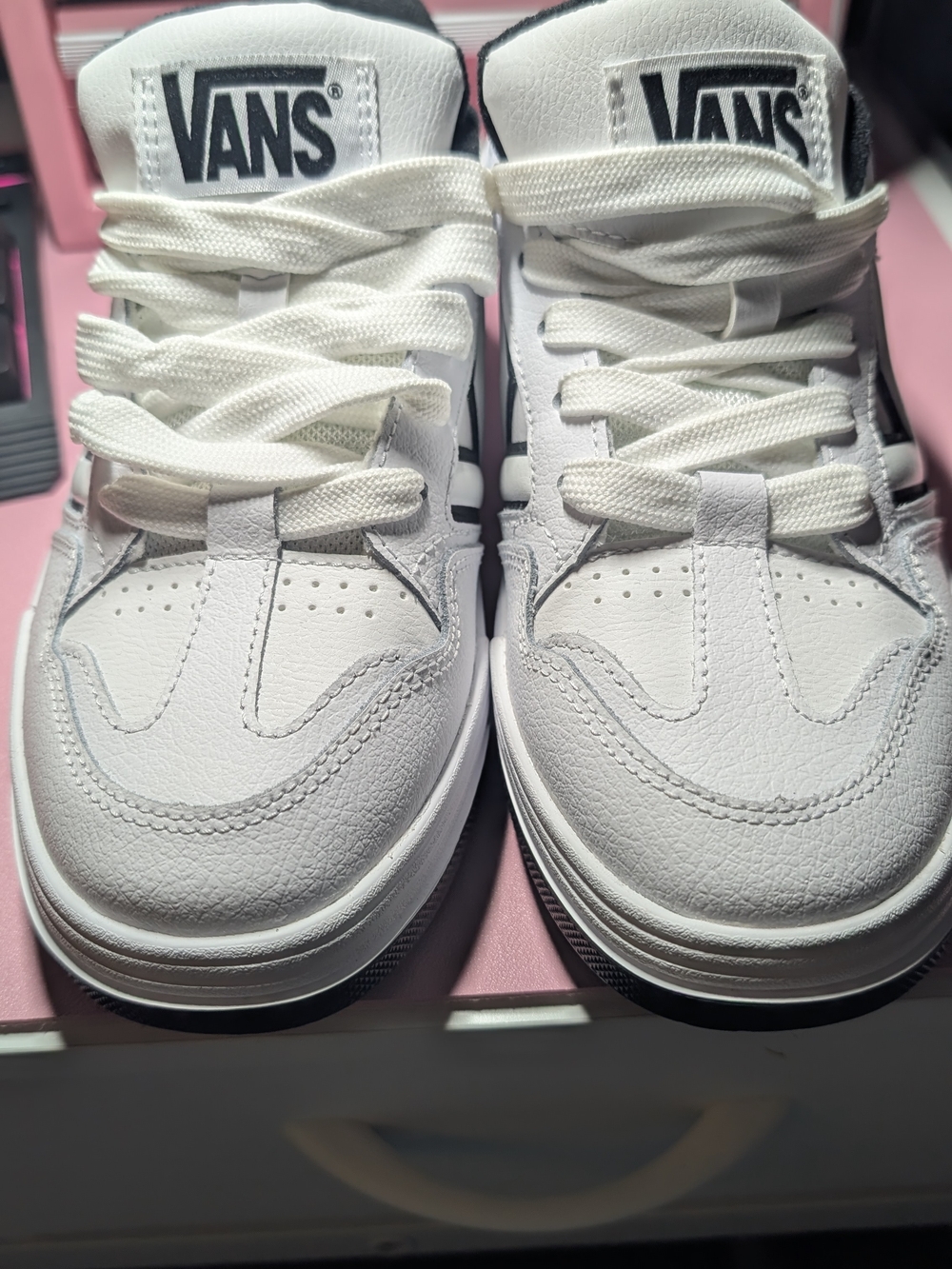 Vans Upland Unisex White Sneakers